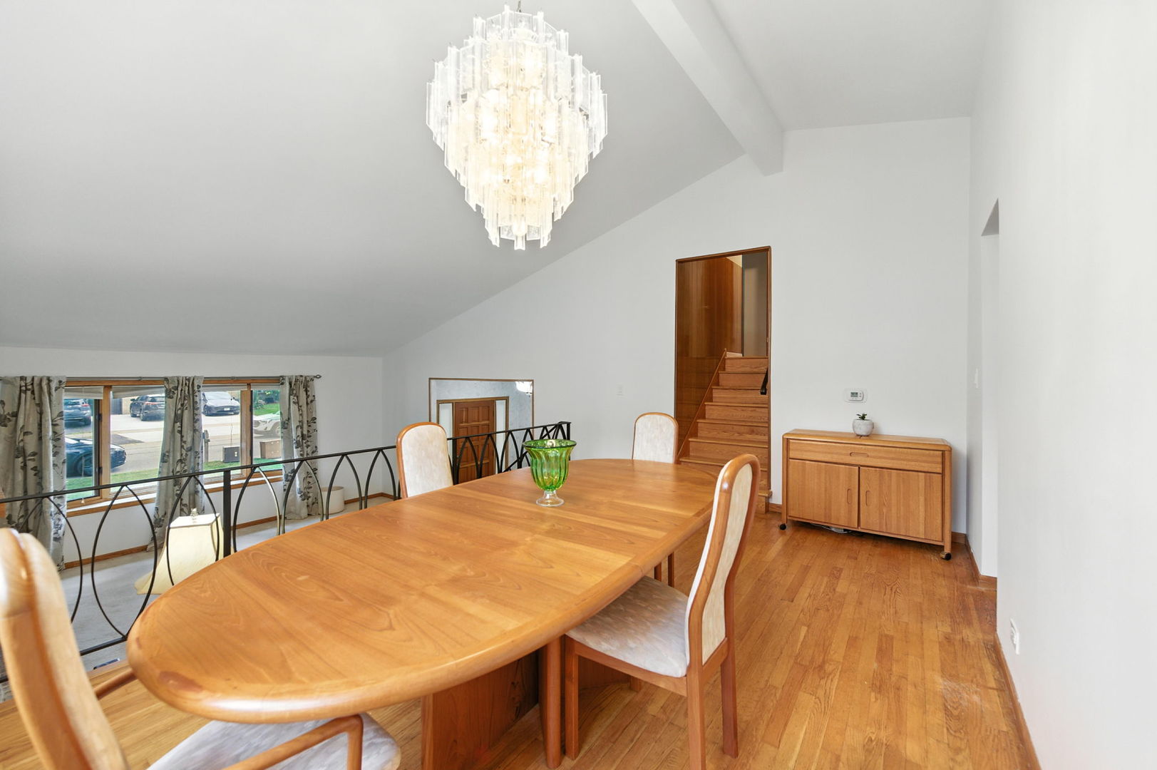 826 S Roosevelt Avenue