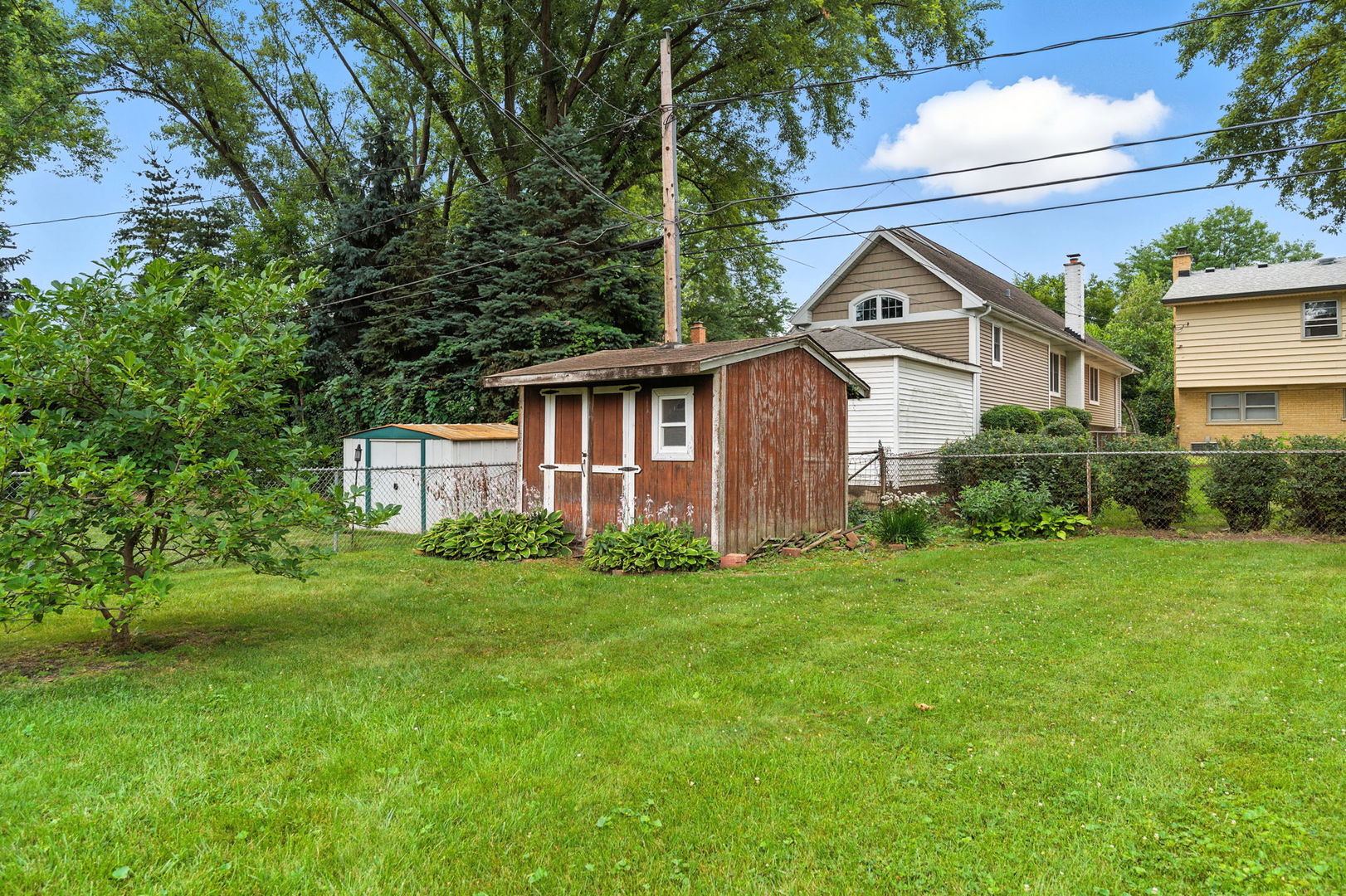 826 S Roosevelt Avenue