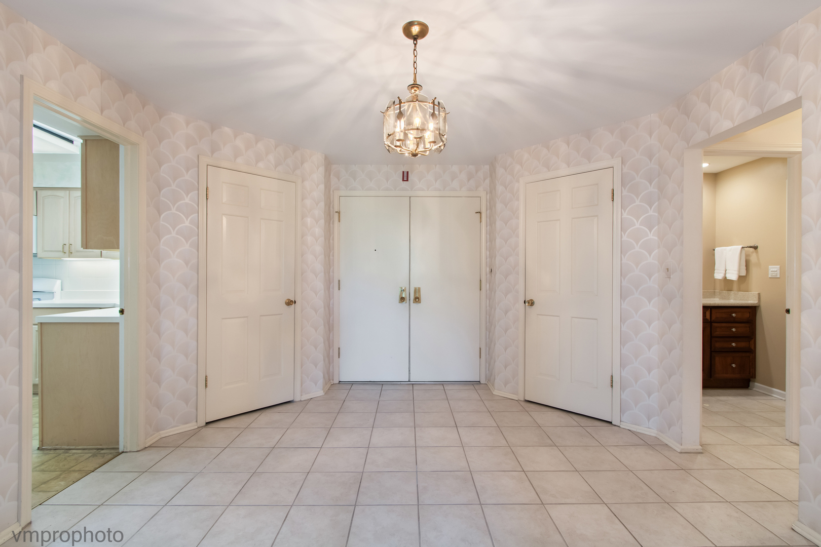 200 Lake Boulevard Unit: 452