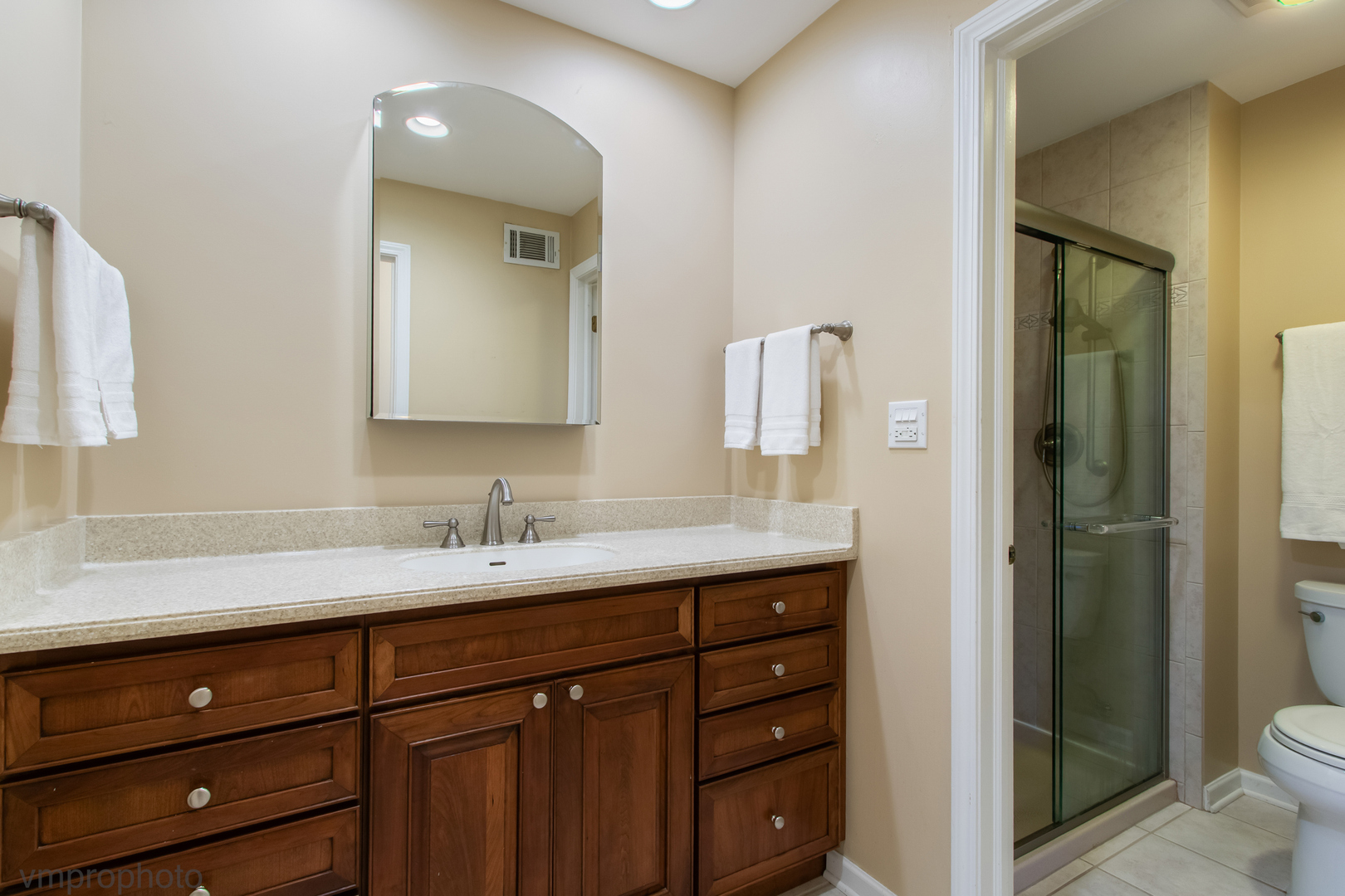 200 Lake Boulevard Unit: 452