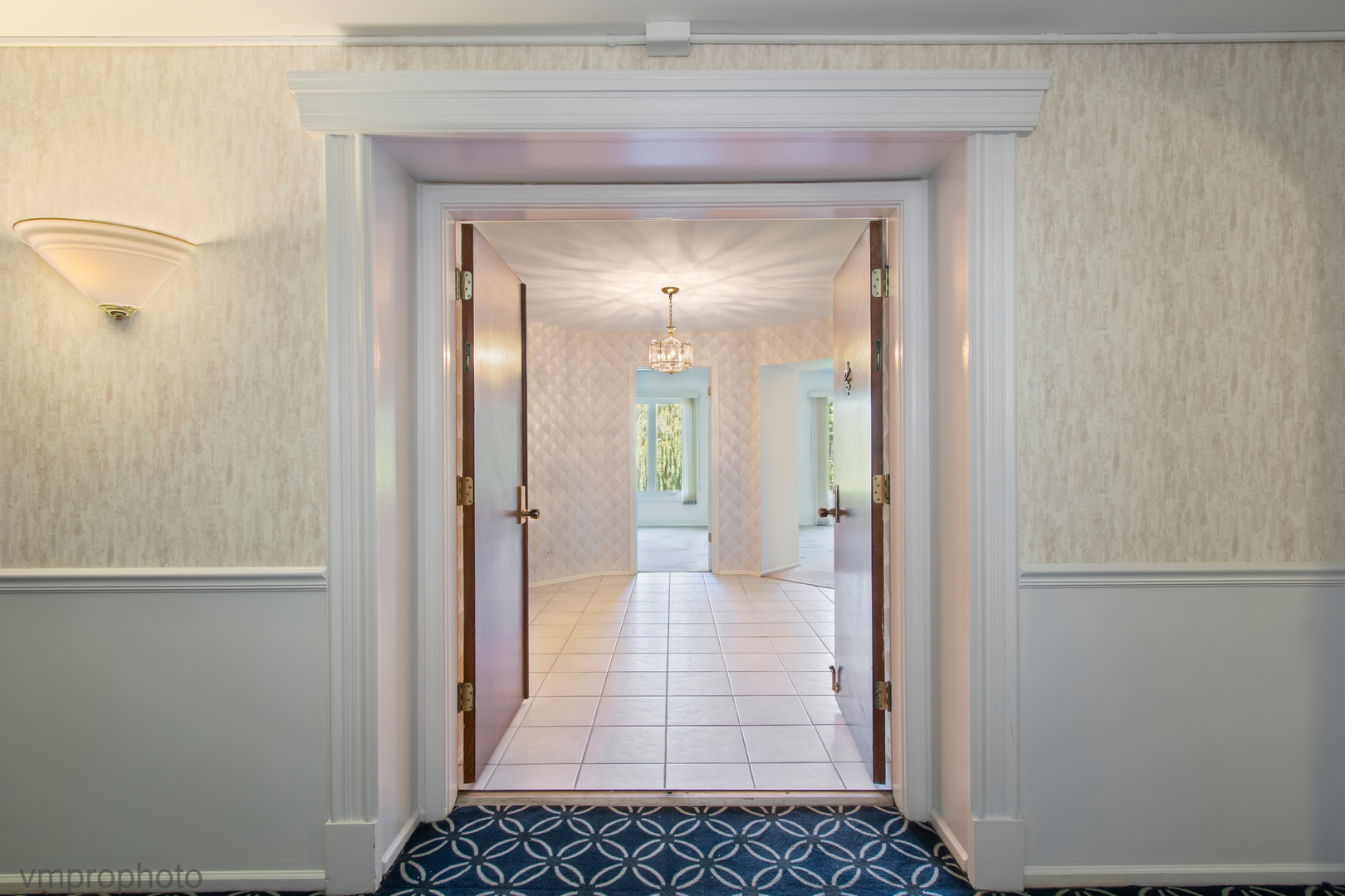 200 Lake Boulevard Unit: 452