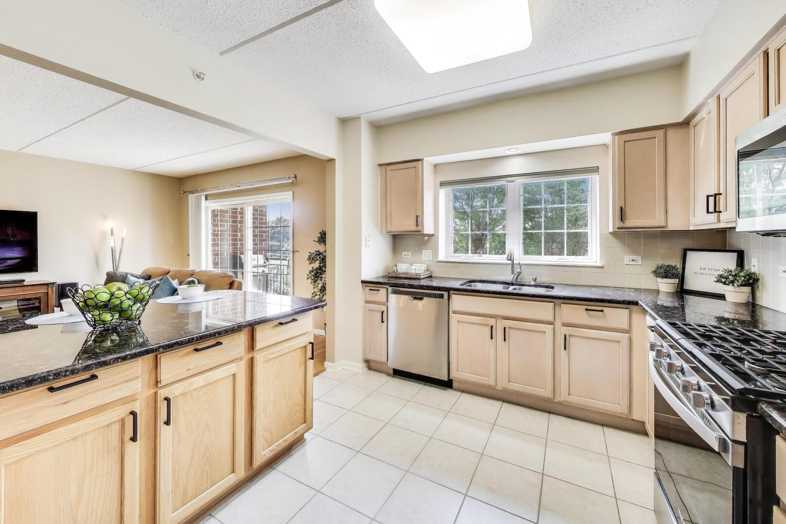 124 W Colfax Street Unit: 409