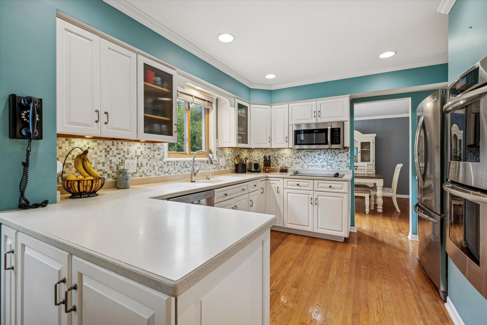 1355 N King George Court