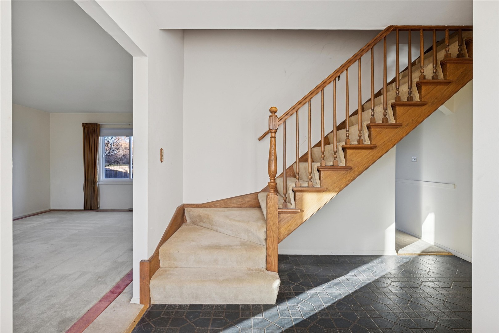 46 E Country Club Court