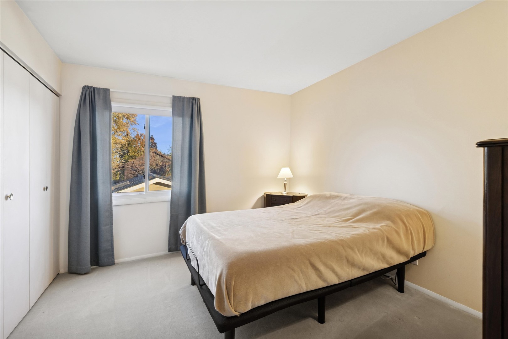 46 E Country Club Court