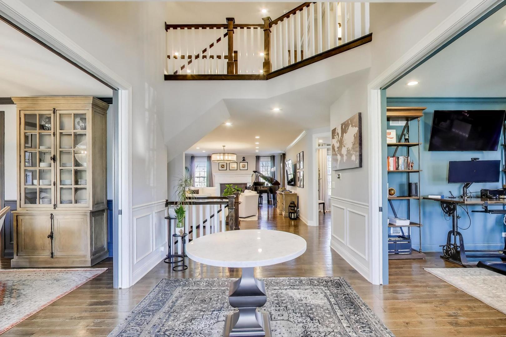 1329 E Christina Court