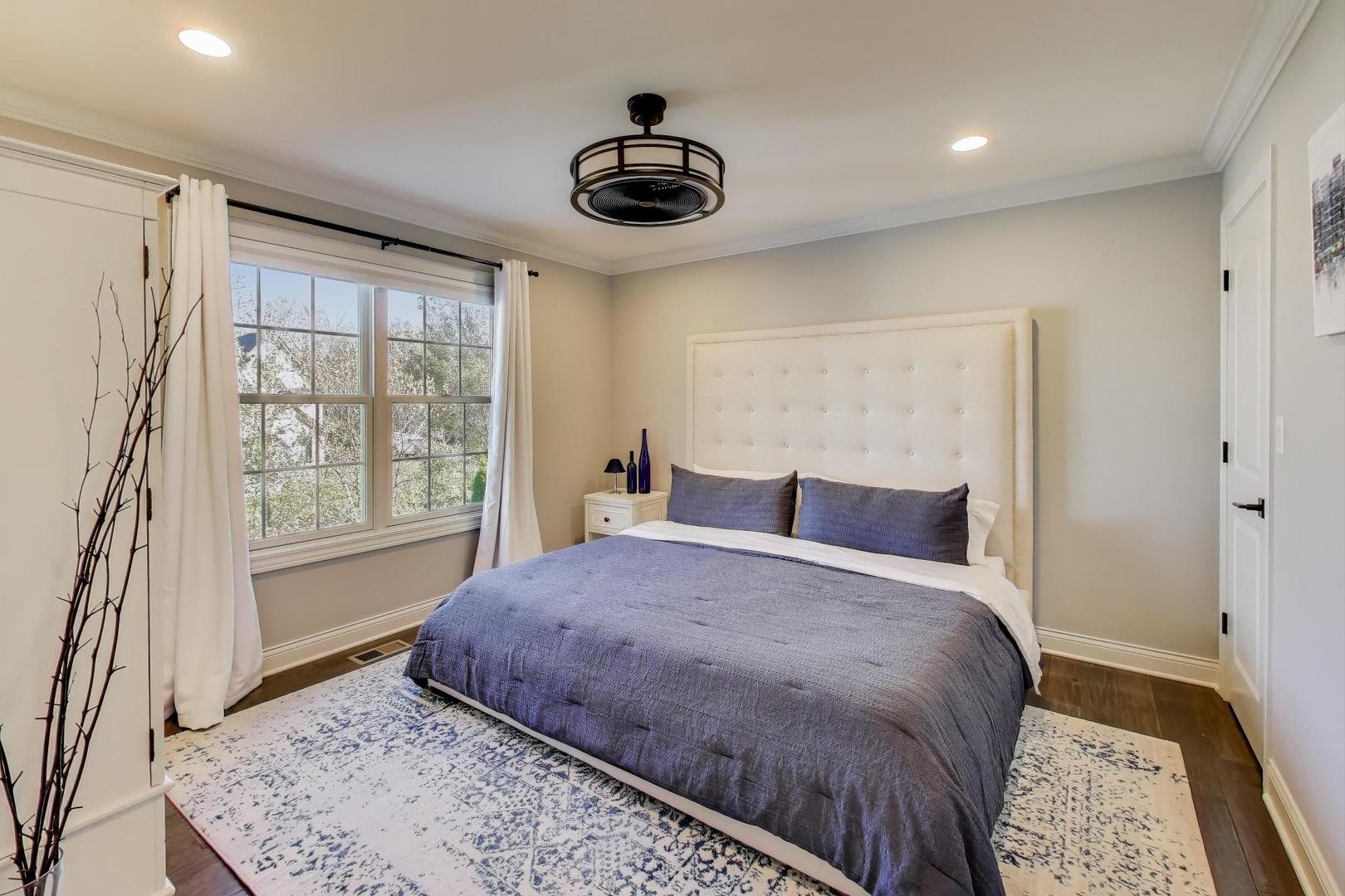 1329 E Christina Court