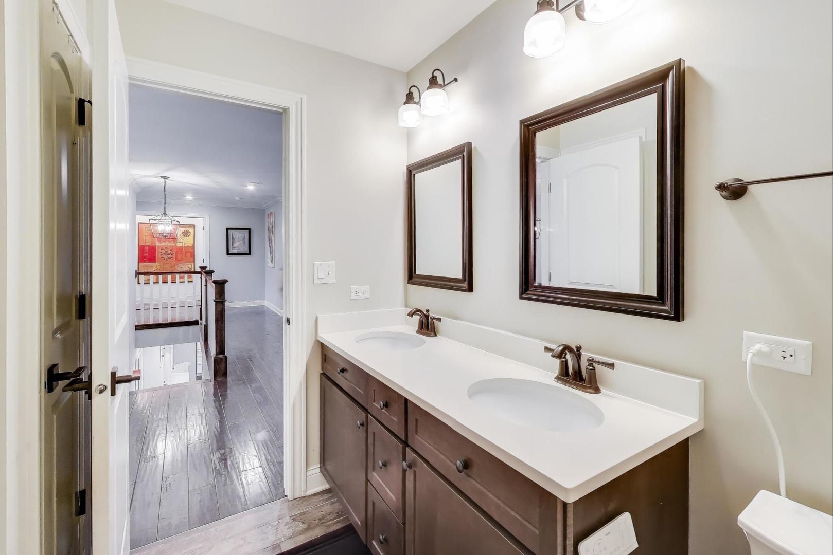 1329 E Christina Court