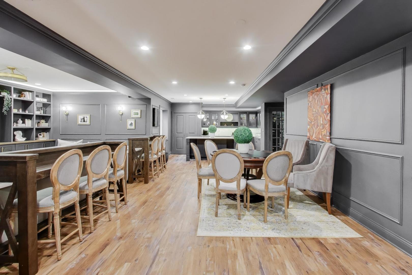 1329 E Christina Court