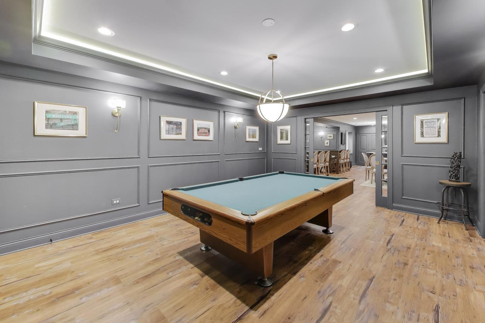 1329 E Christina Court