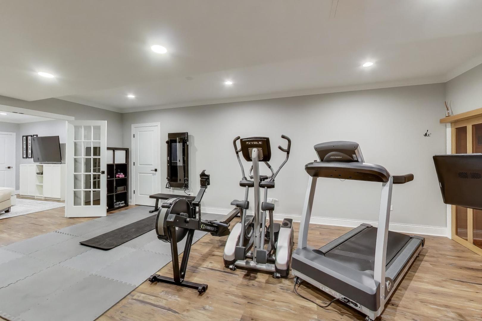 1329 E Christina Court