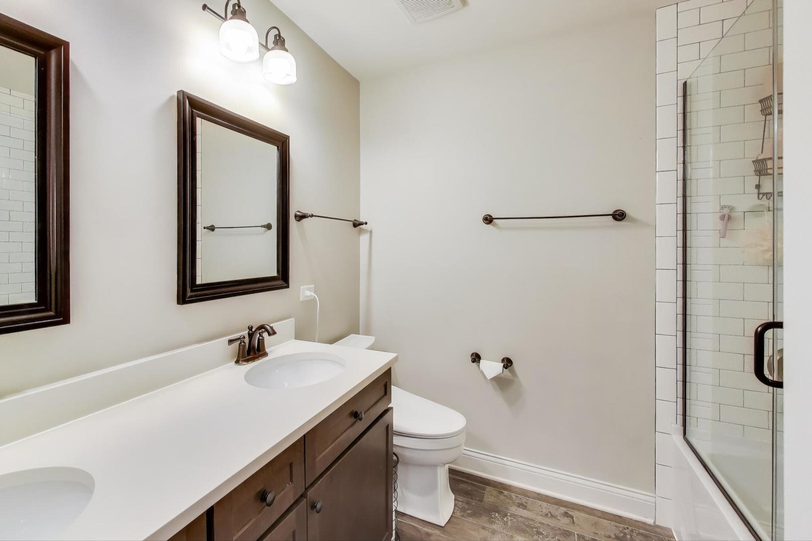 1329 E Christina Court