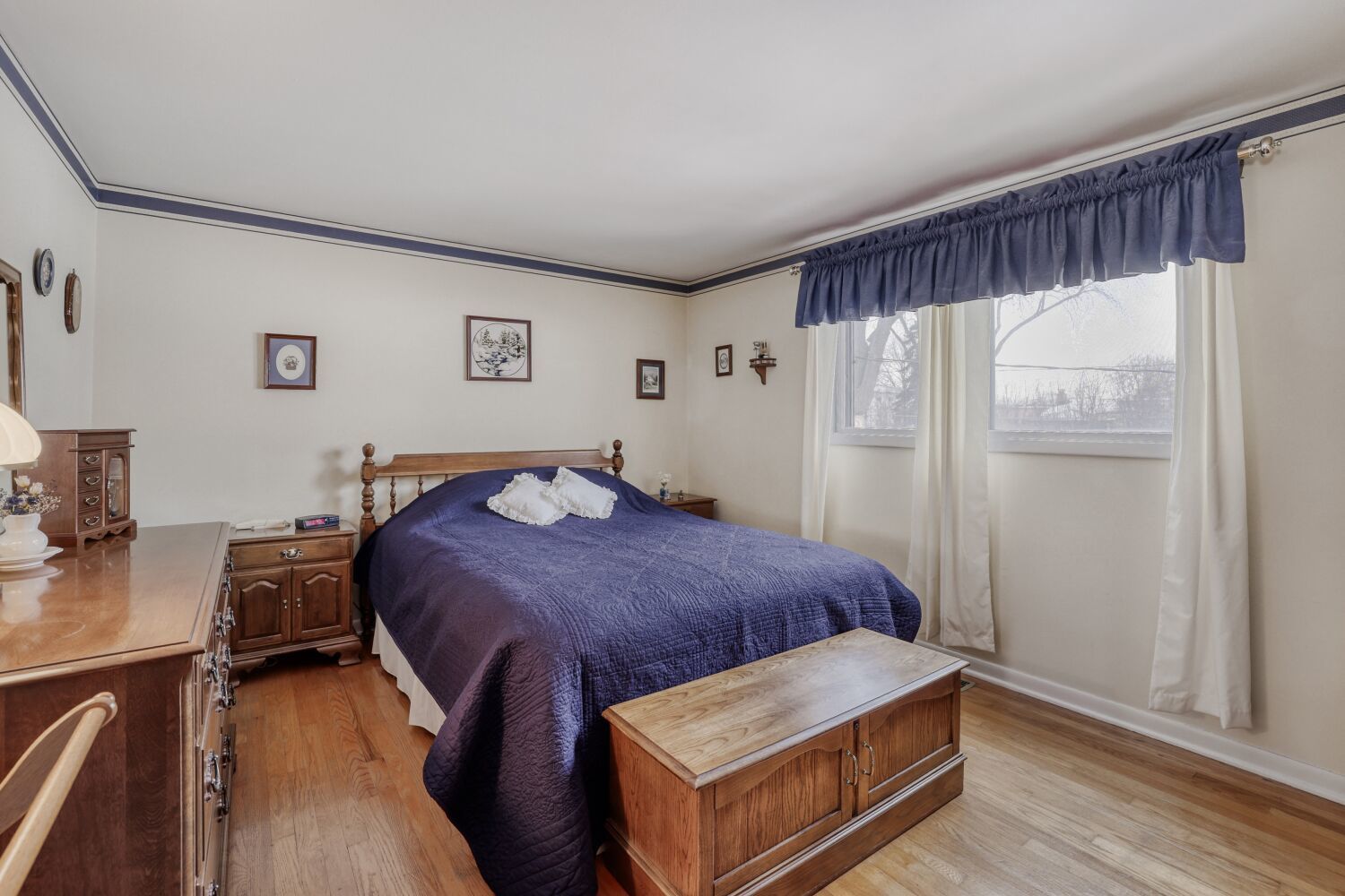 2406 N Lafayette Street