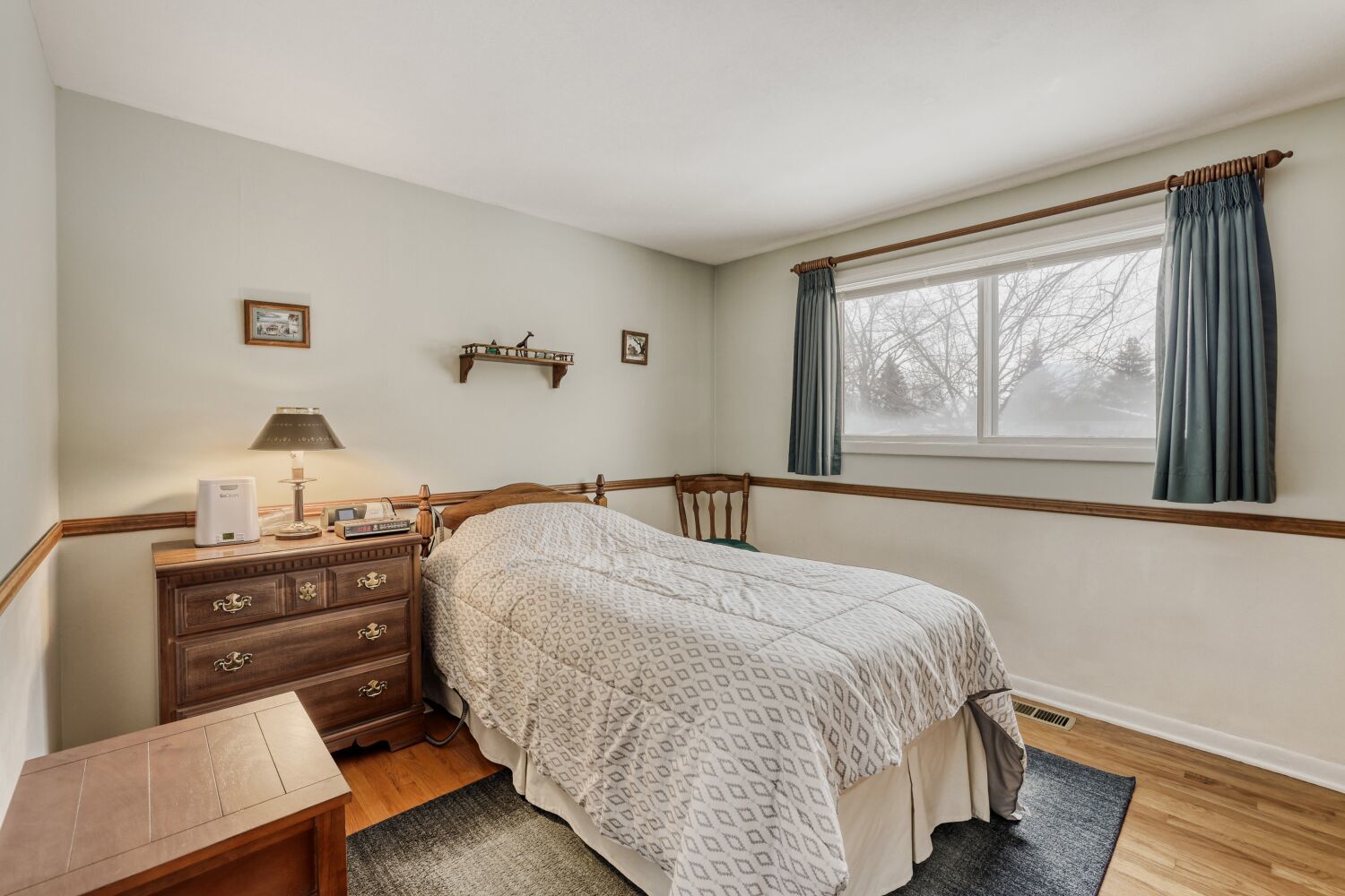 2406 N Lafayette Street