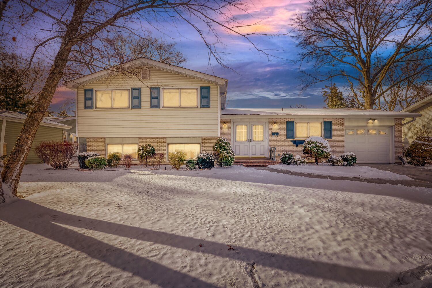 2406 N Lafayette Street