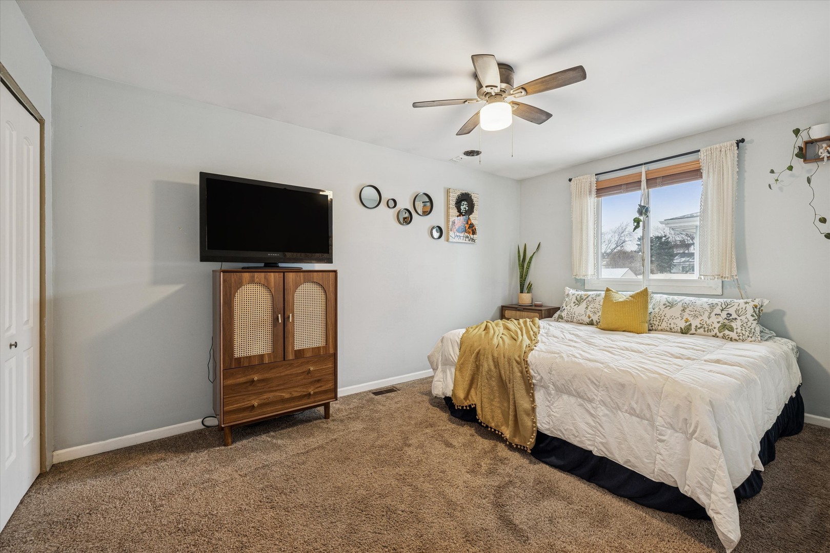 3966 N Galena Avenue