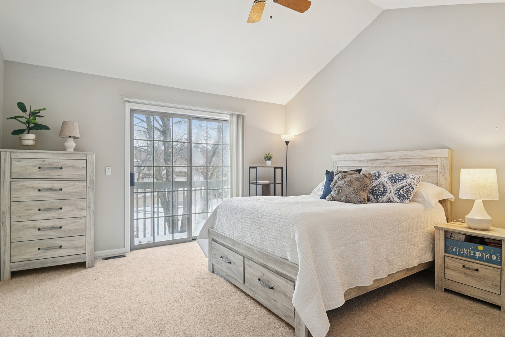 1506 N Saint Marks Place