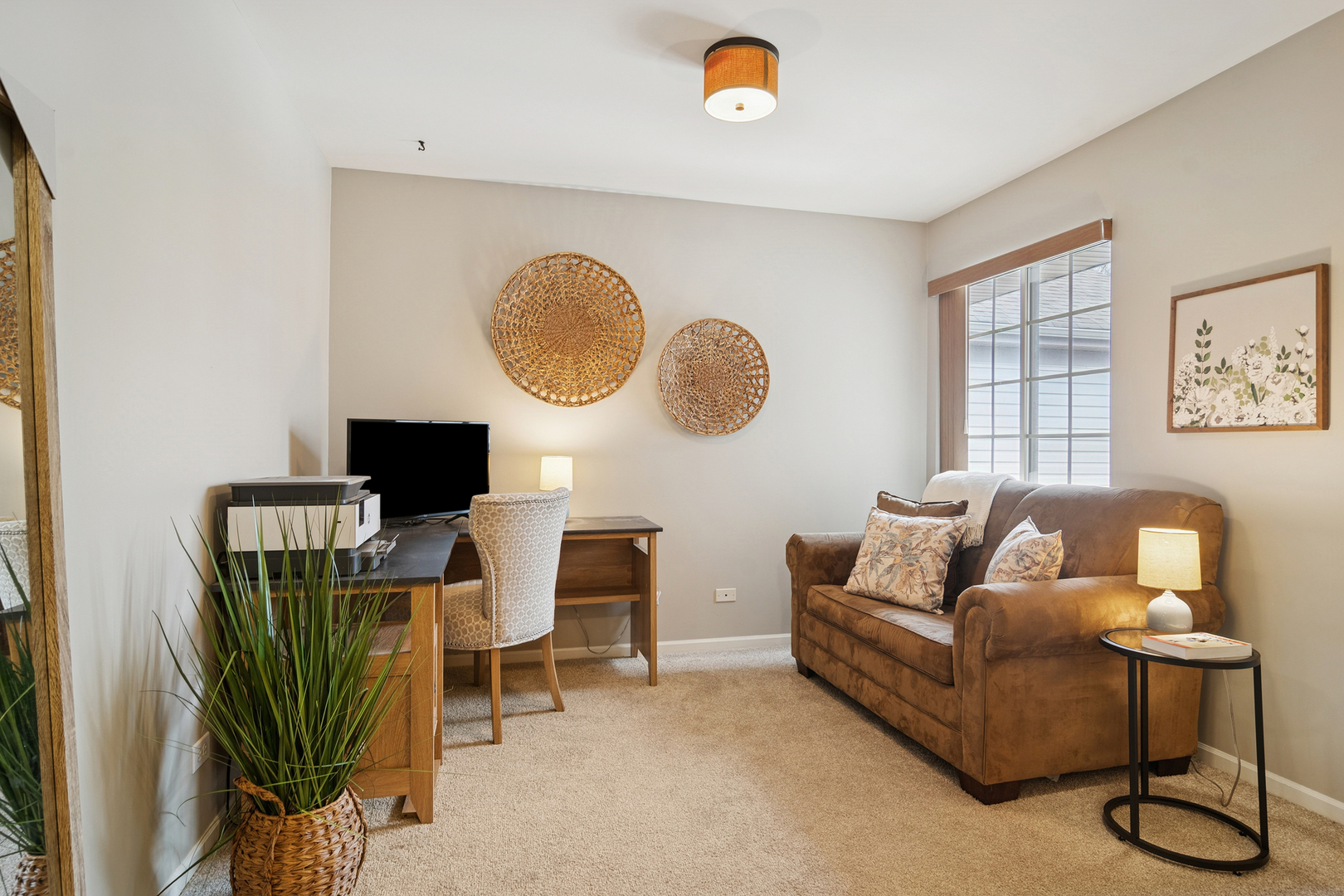 1506 N Saint Marks Place