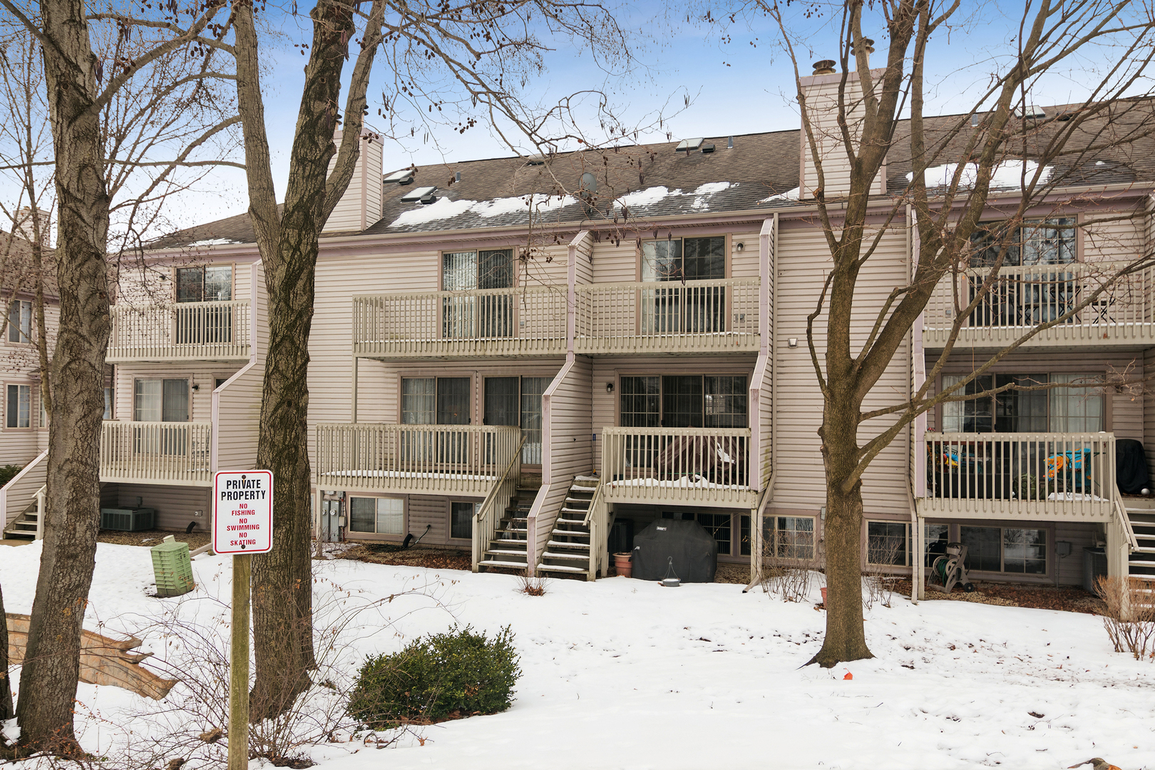 1506 N Saint Marks Place