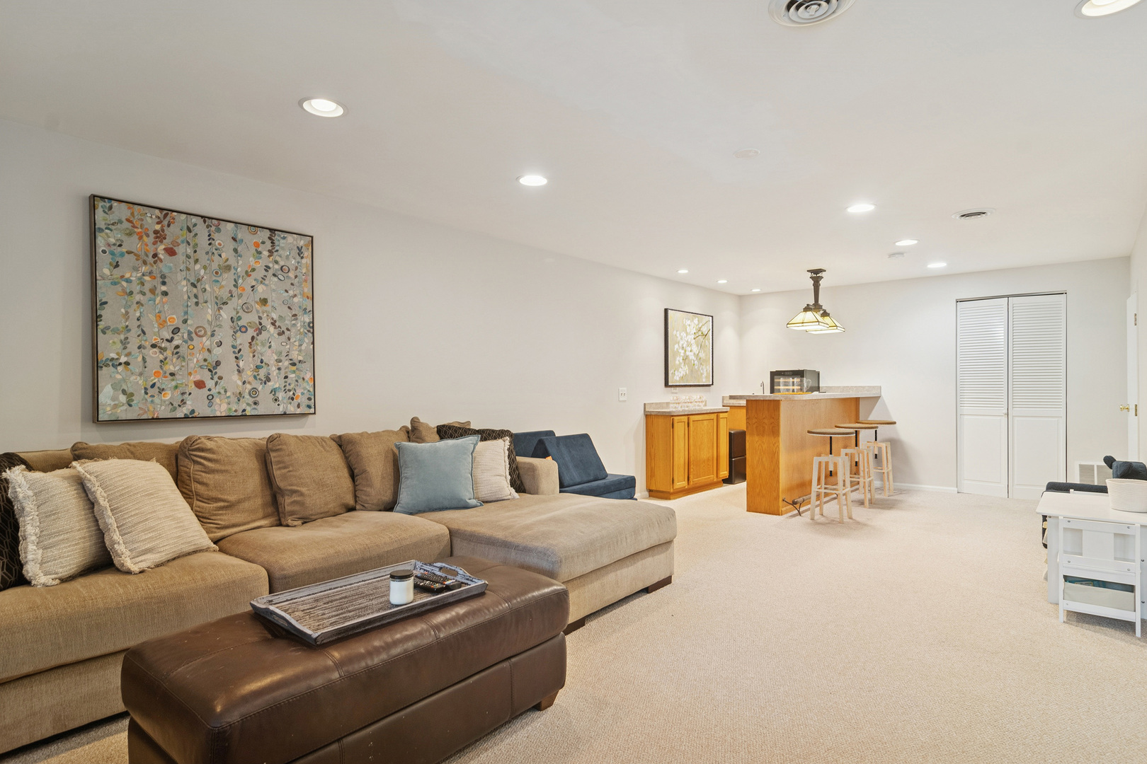 1506 N Saint Marks Place