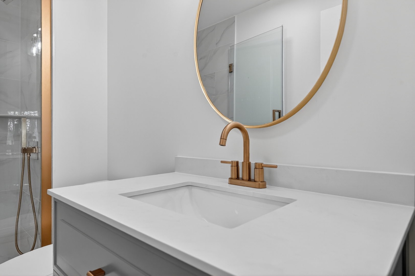 711 S River Road Unit: 617