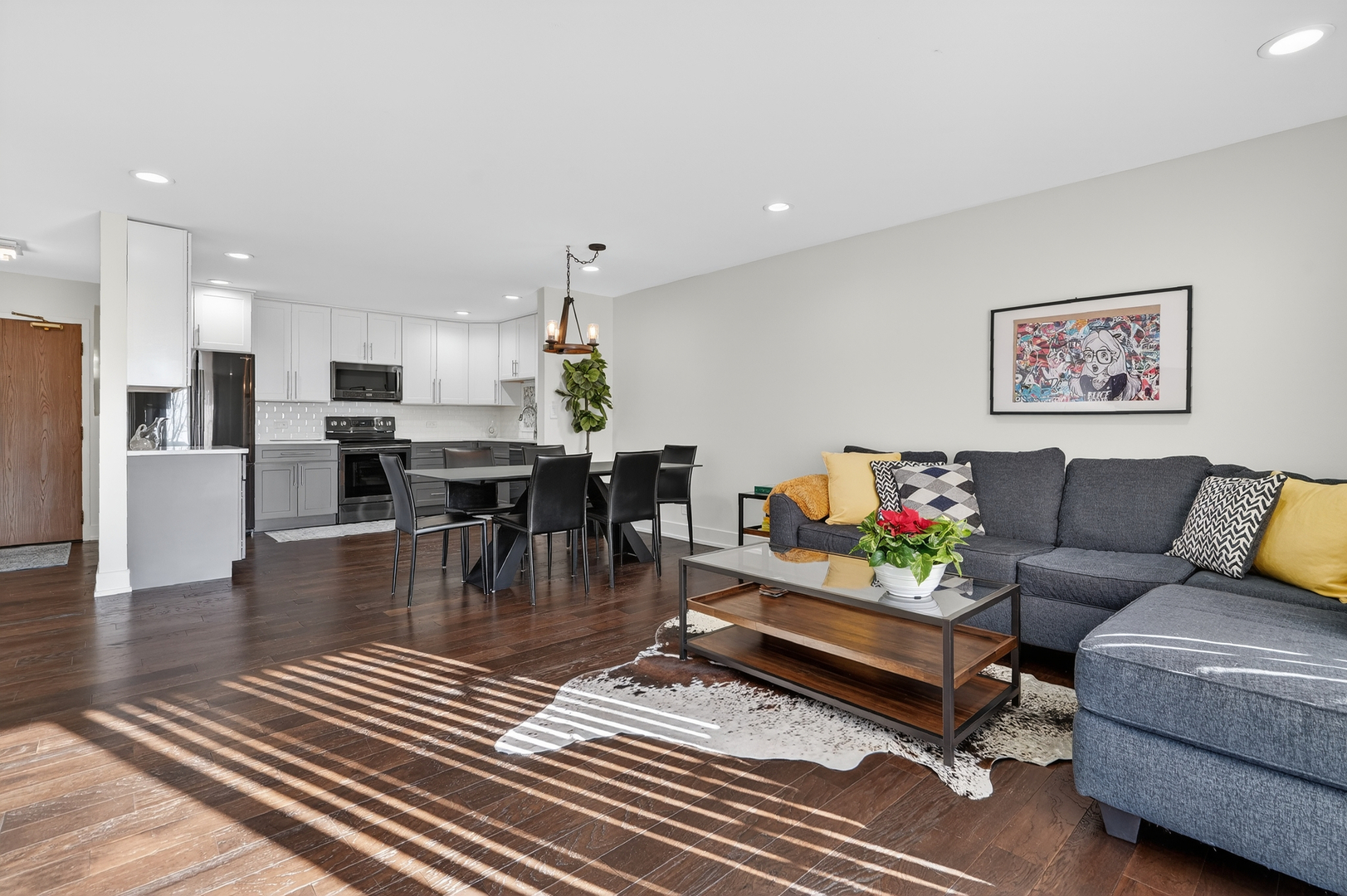 711 S River Road Unit: 617