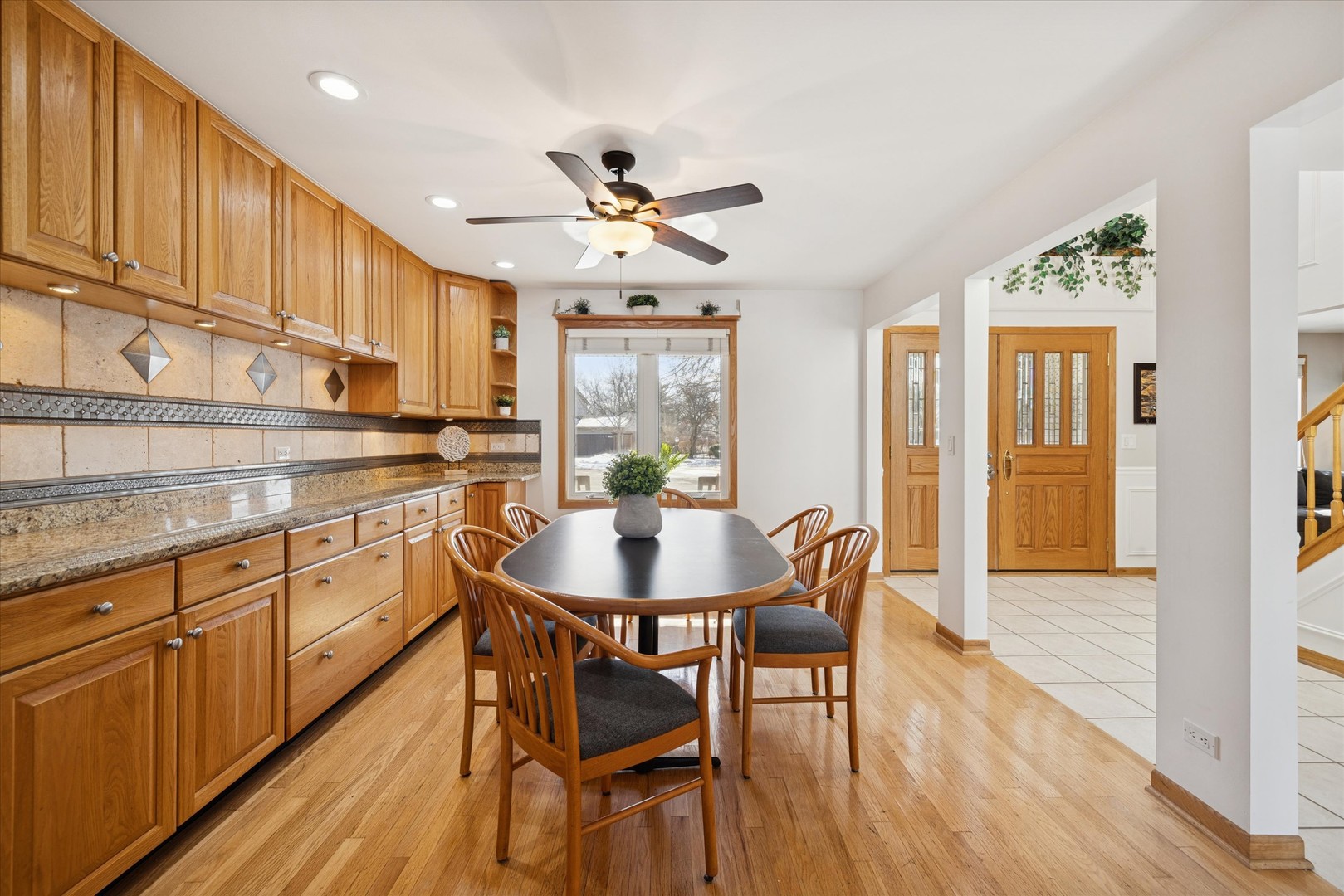 1424 E Jonquil Circle