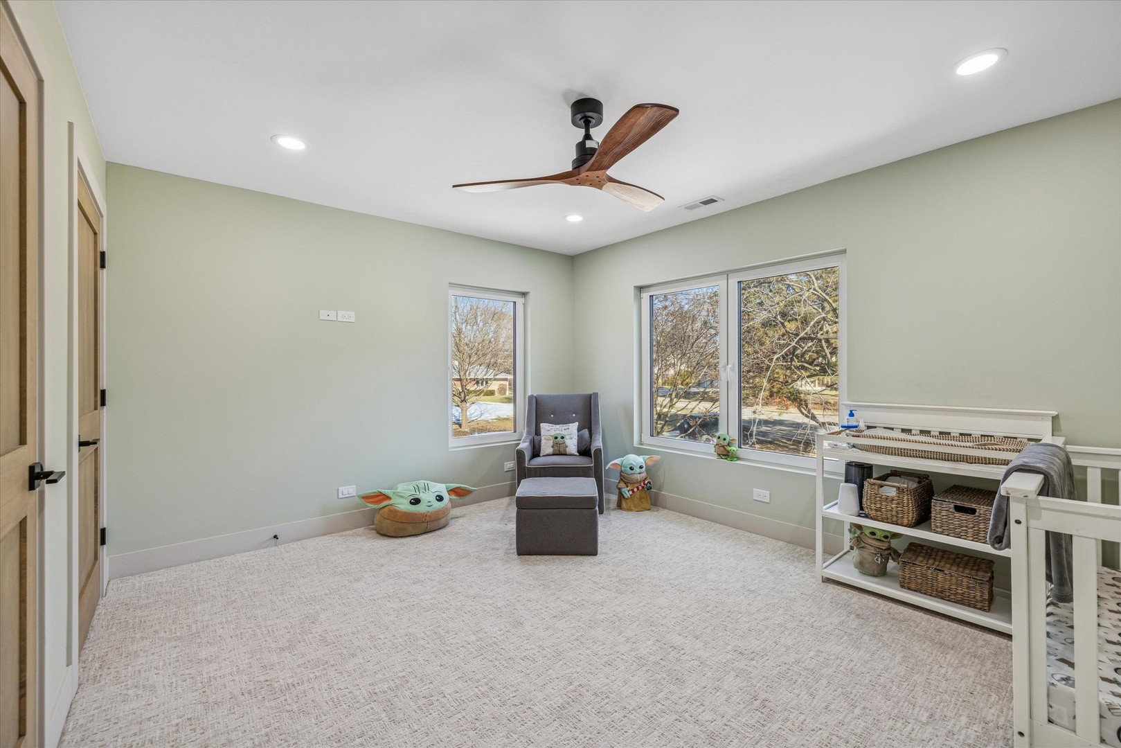 1220 N Harvard Avenue