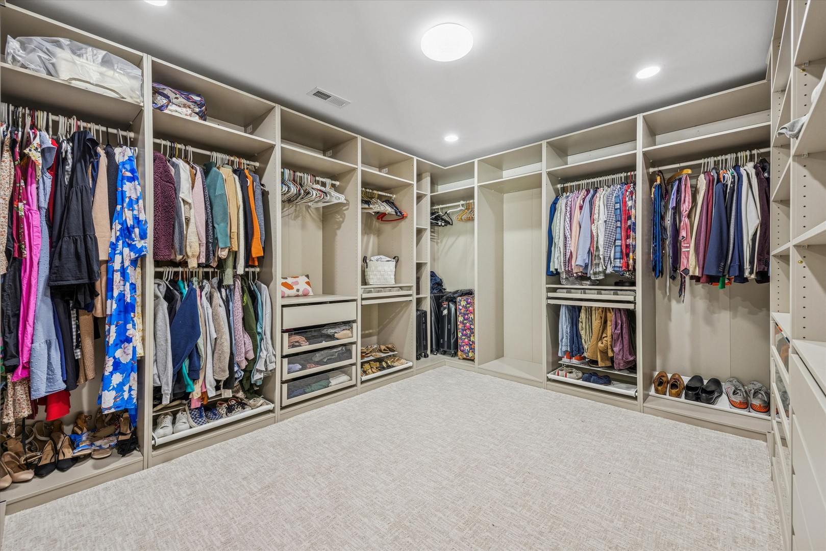 1220 N Harvard Avenue