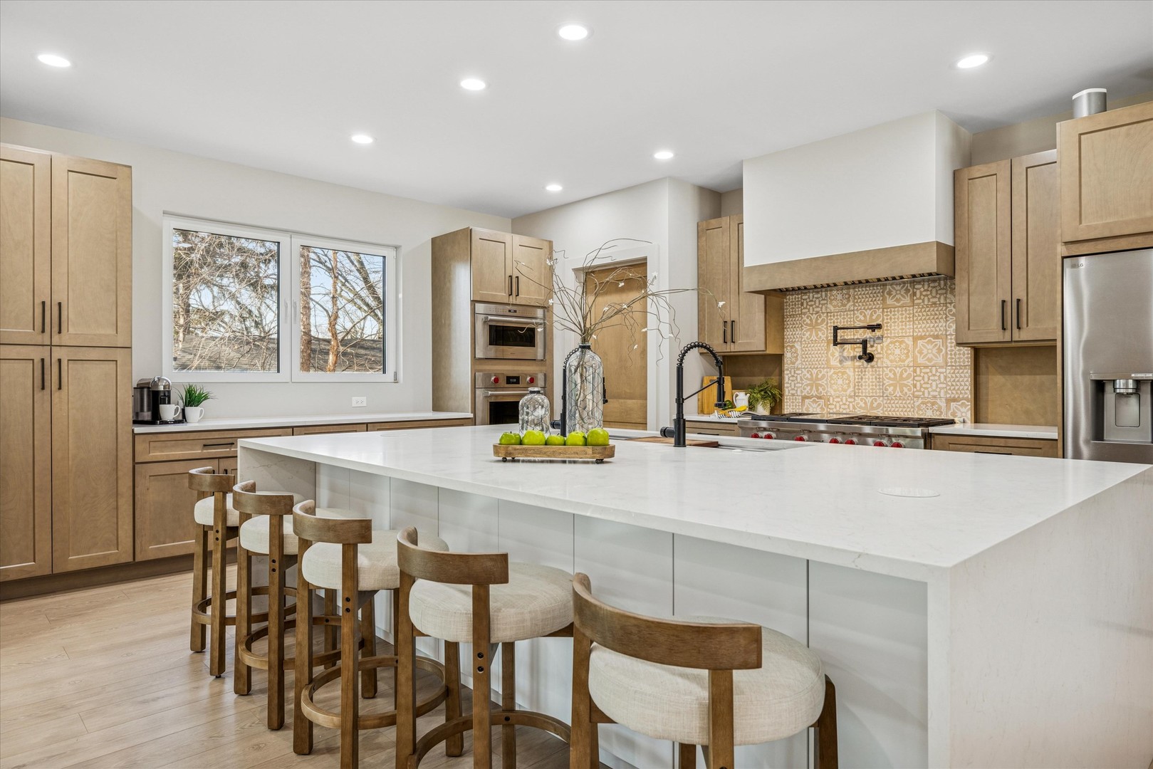 1220 N Harvard Avenue