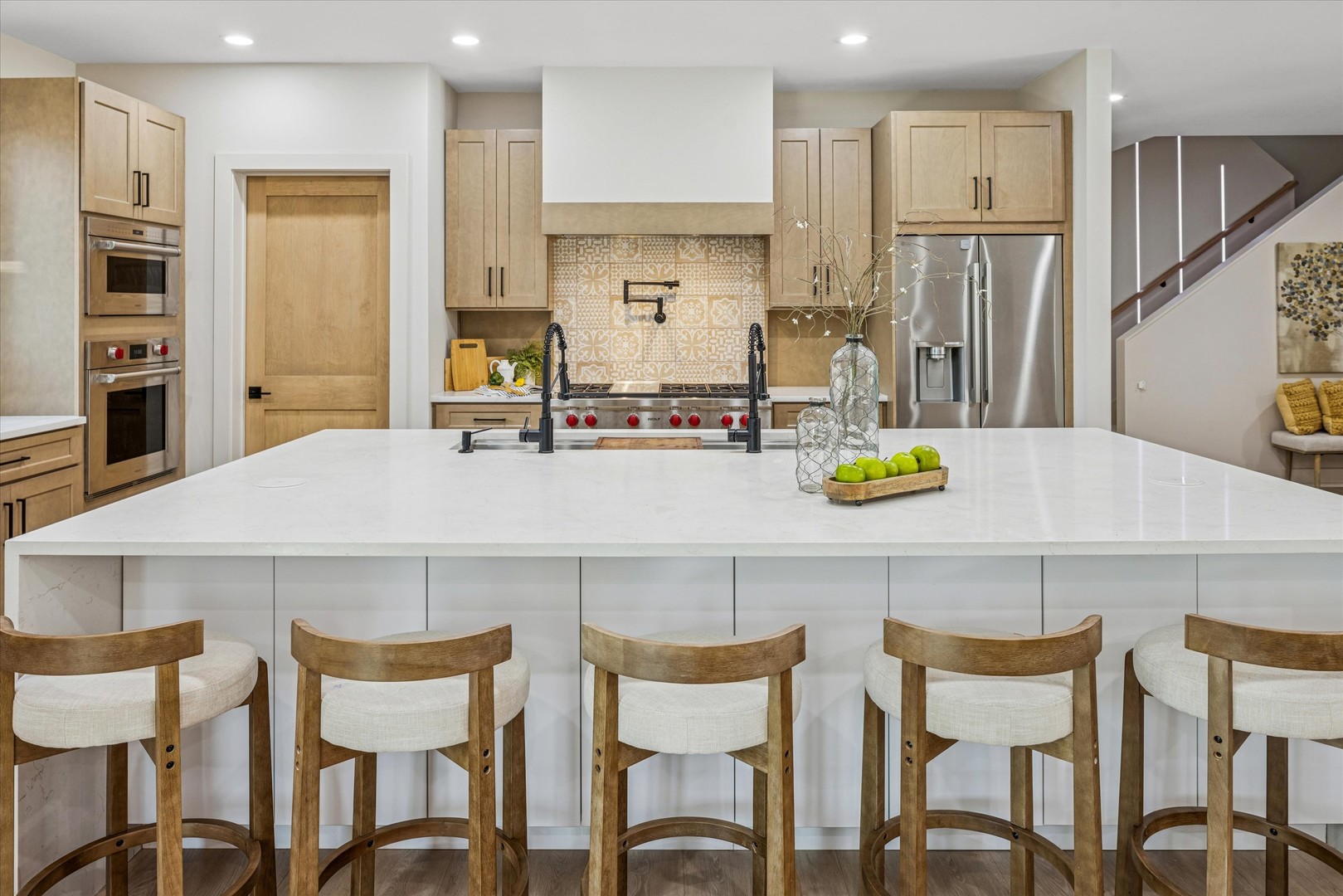 1220 N Harvard Avenue