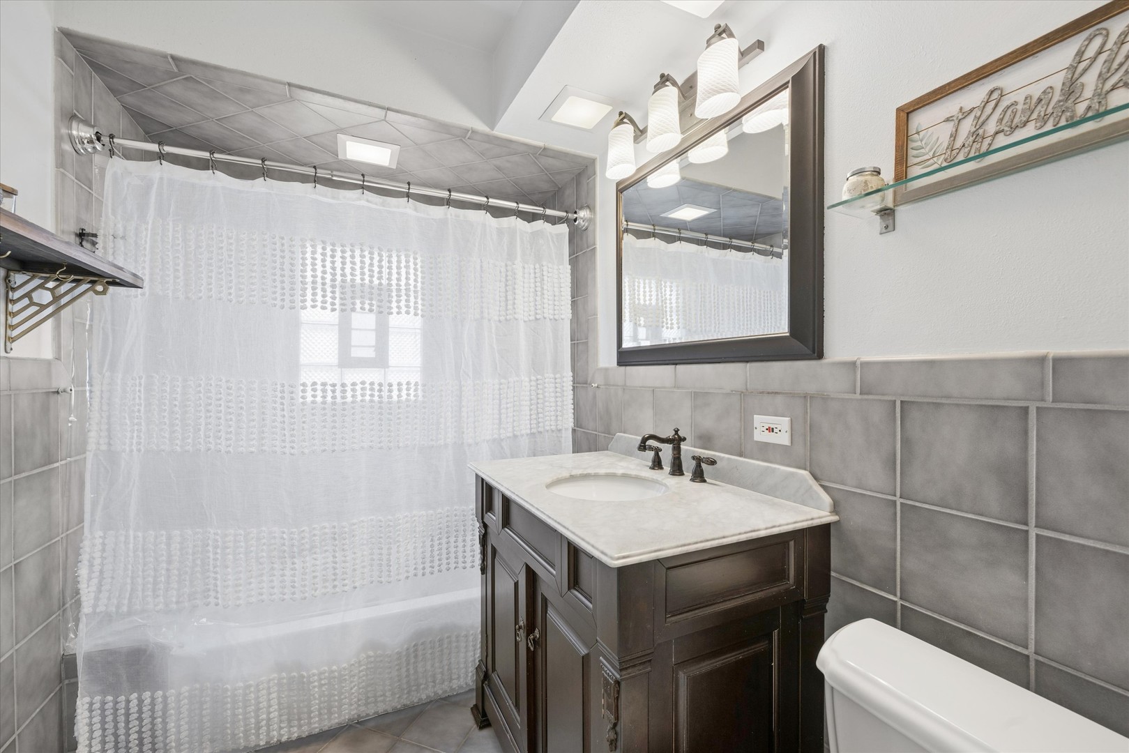 3317 N Osceola Avenue