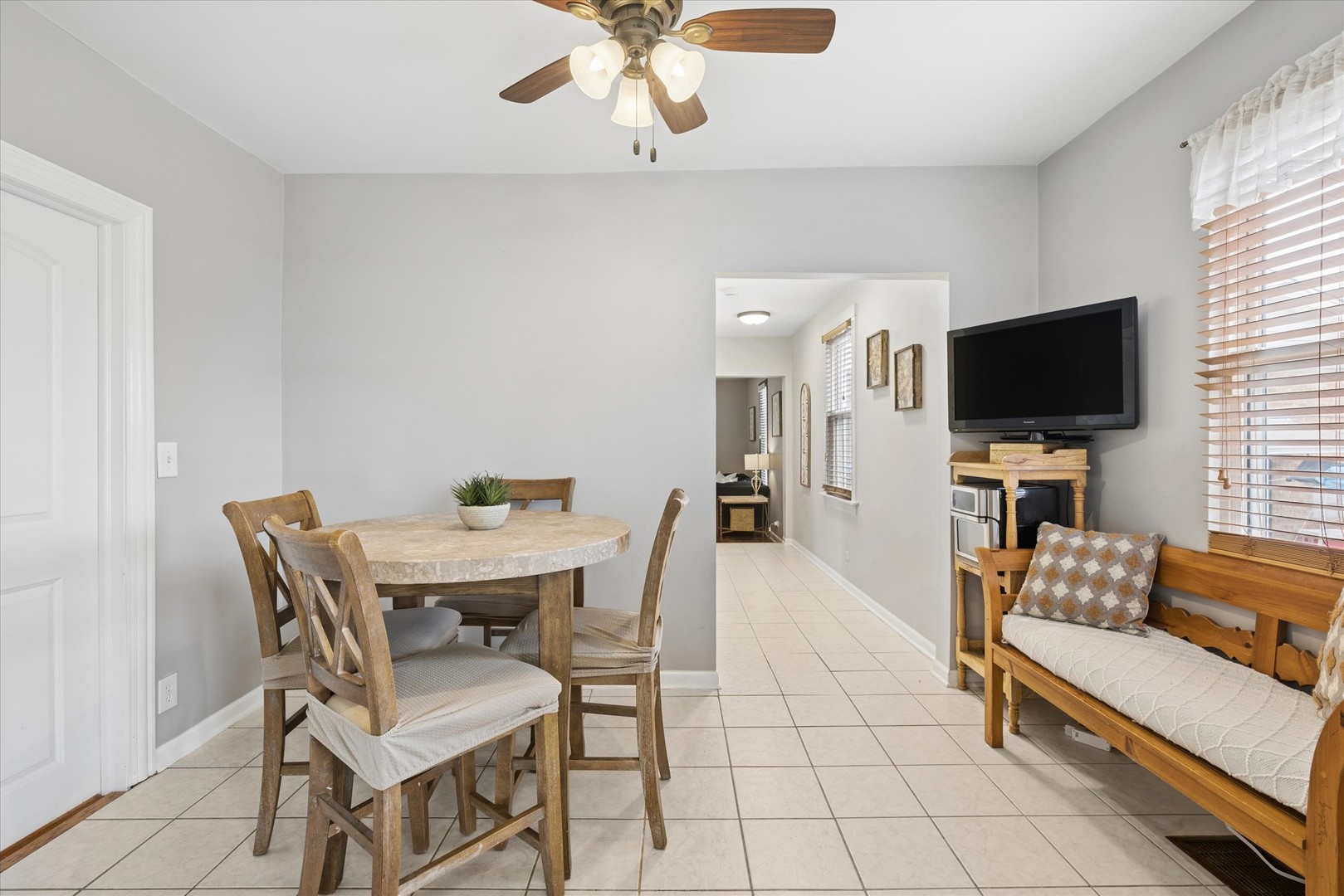 3317 N Osceola Avenue