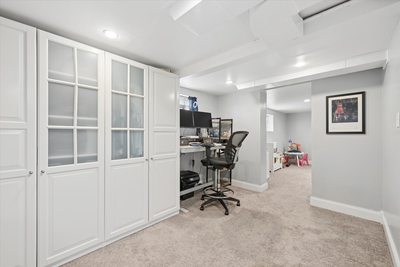 3317 N Osceola Avenue