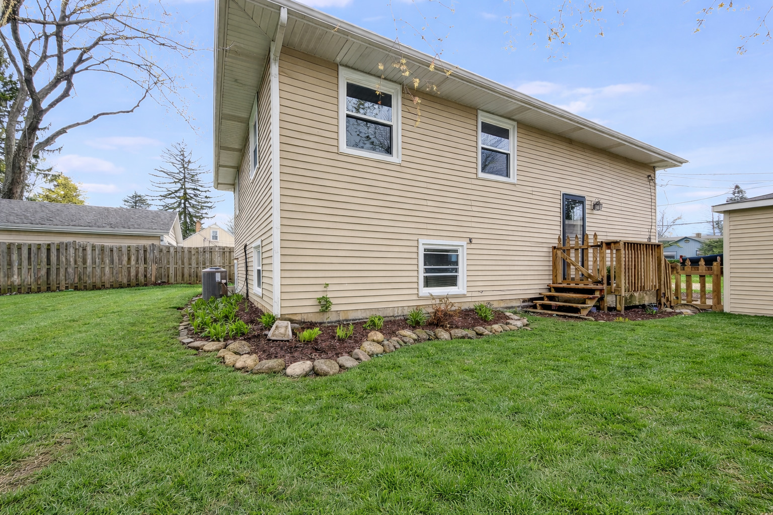 106 Crescent Road