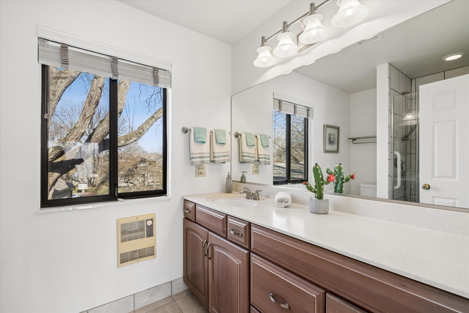 404 Shoreline Road Unit: 298