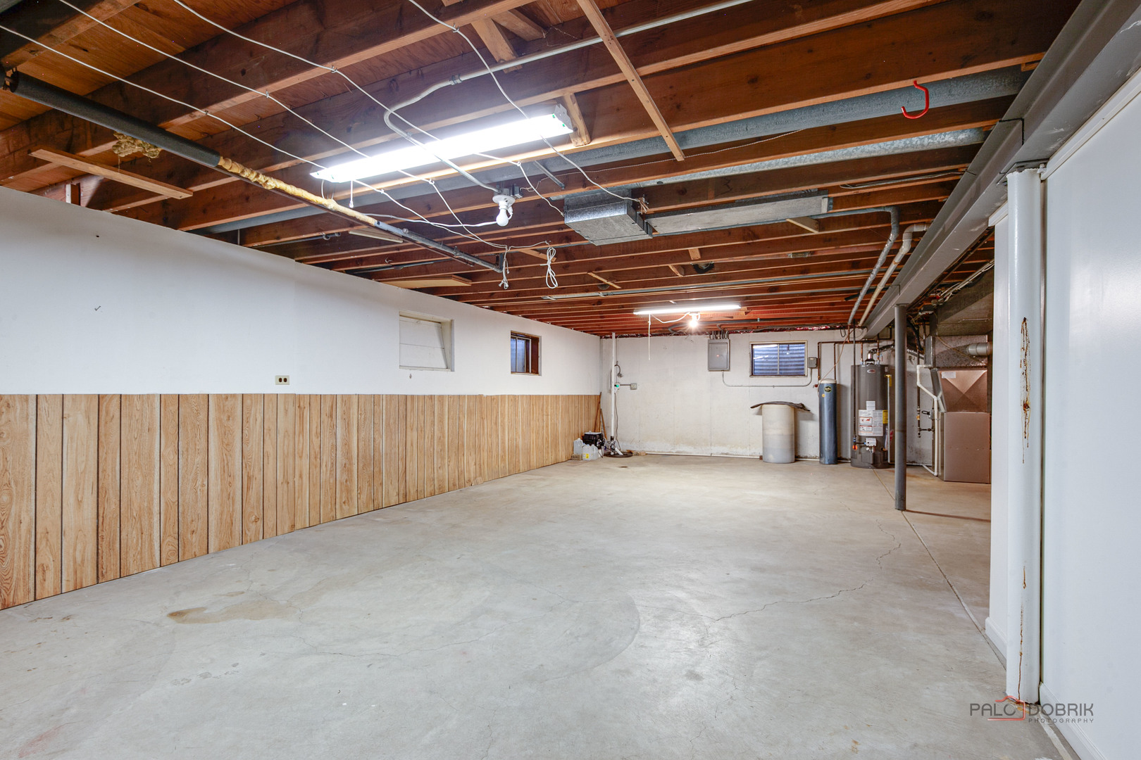 1407 N Douglas Avenue