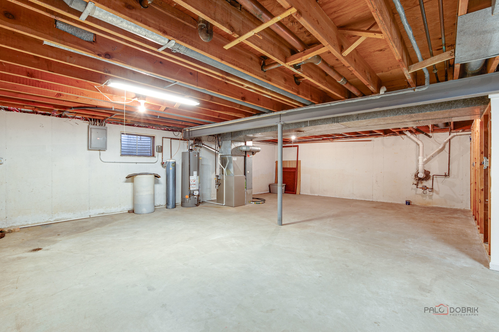 1407 N Douglas Avenue