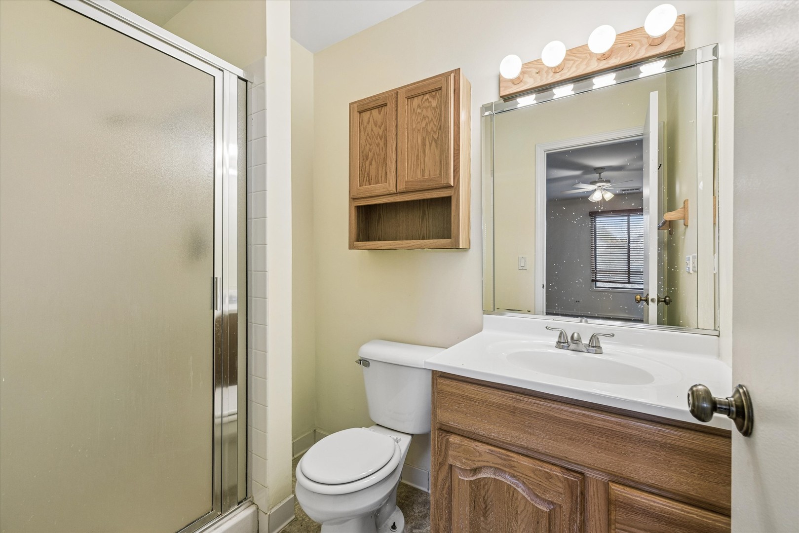 826 Thornton Court Unit: 2AL