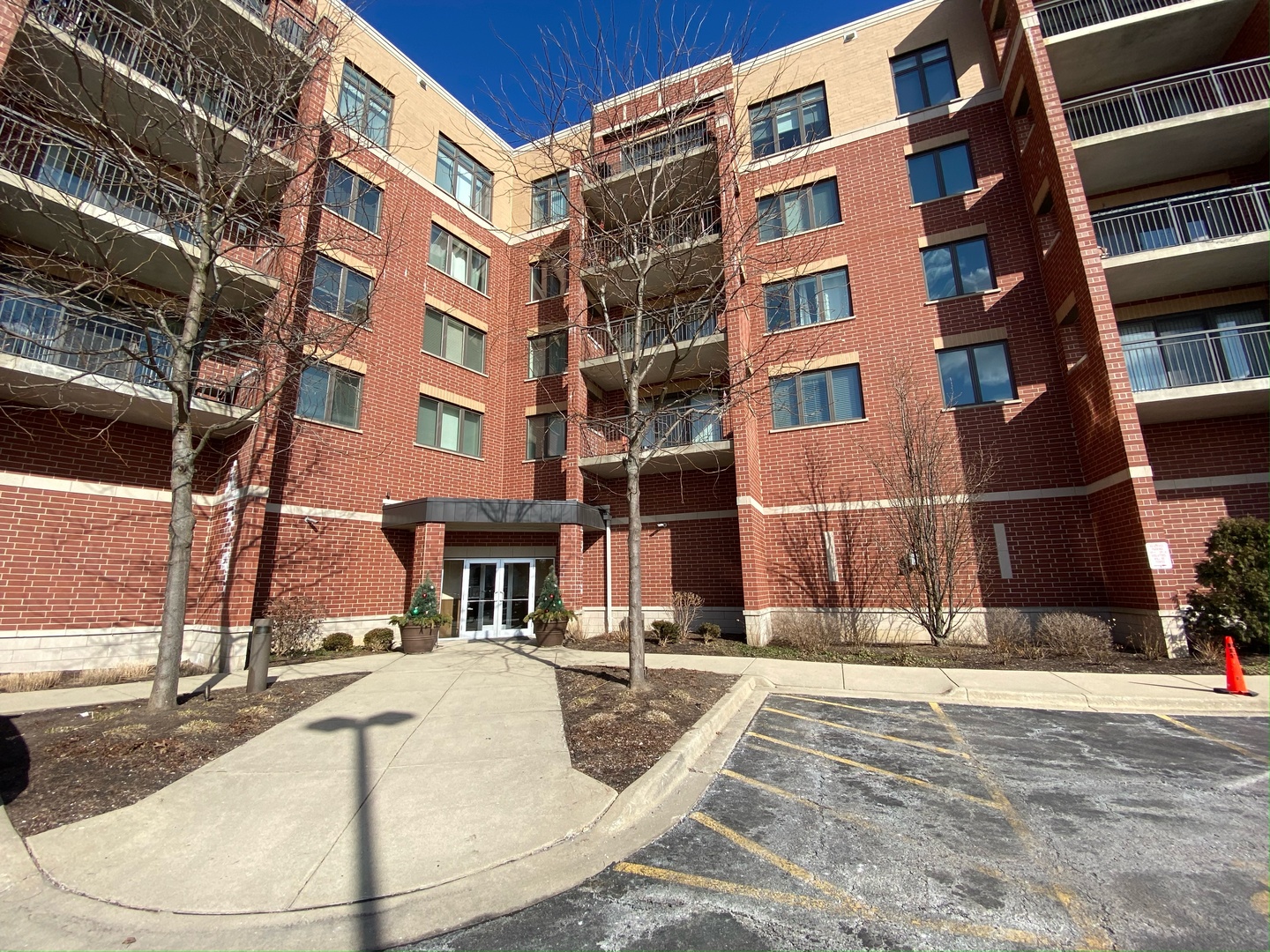 225 Main Street Unit: 312