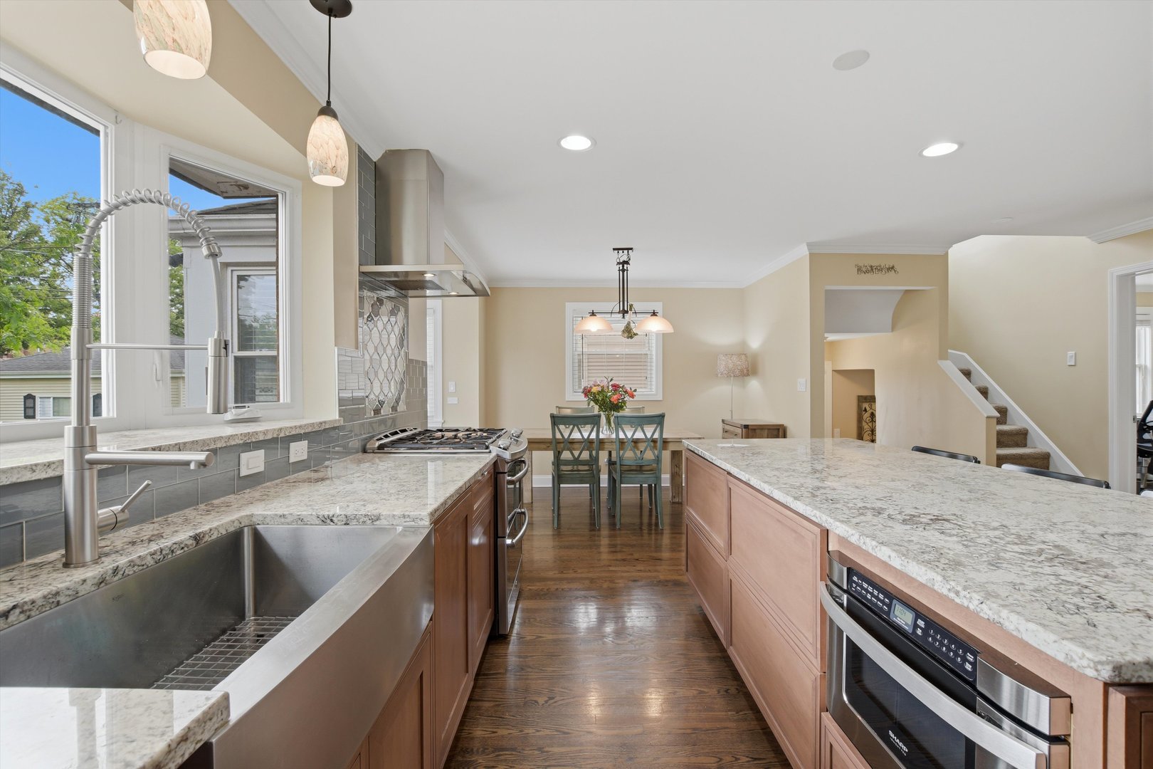 1601 S Ashland Avenue