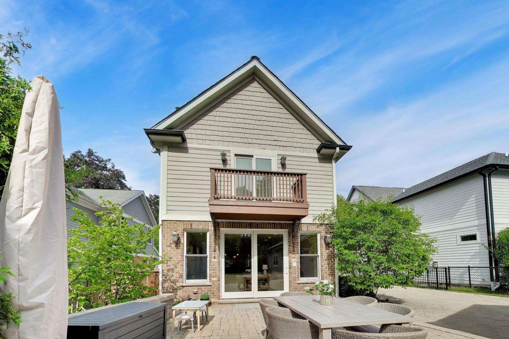 713 N Beverly Lane