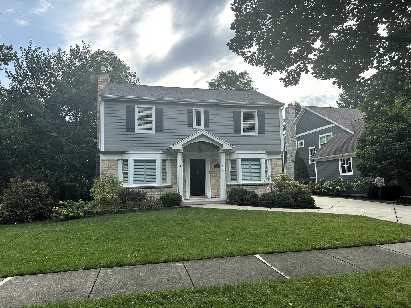 631 N Douglas Avenue