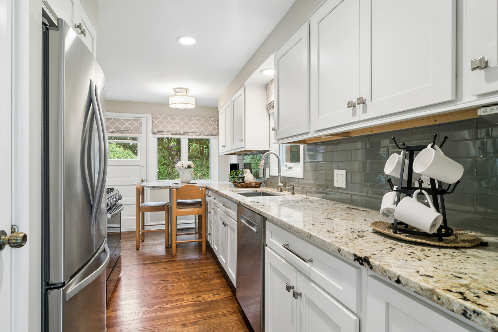 123 N Peartree Lane