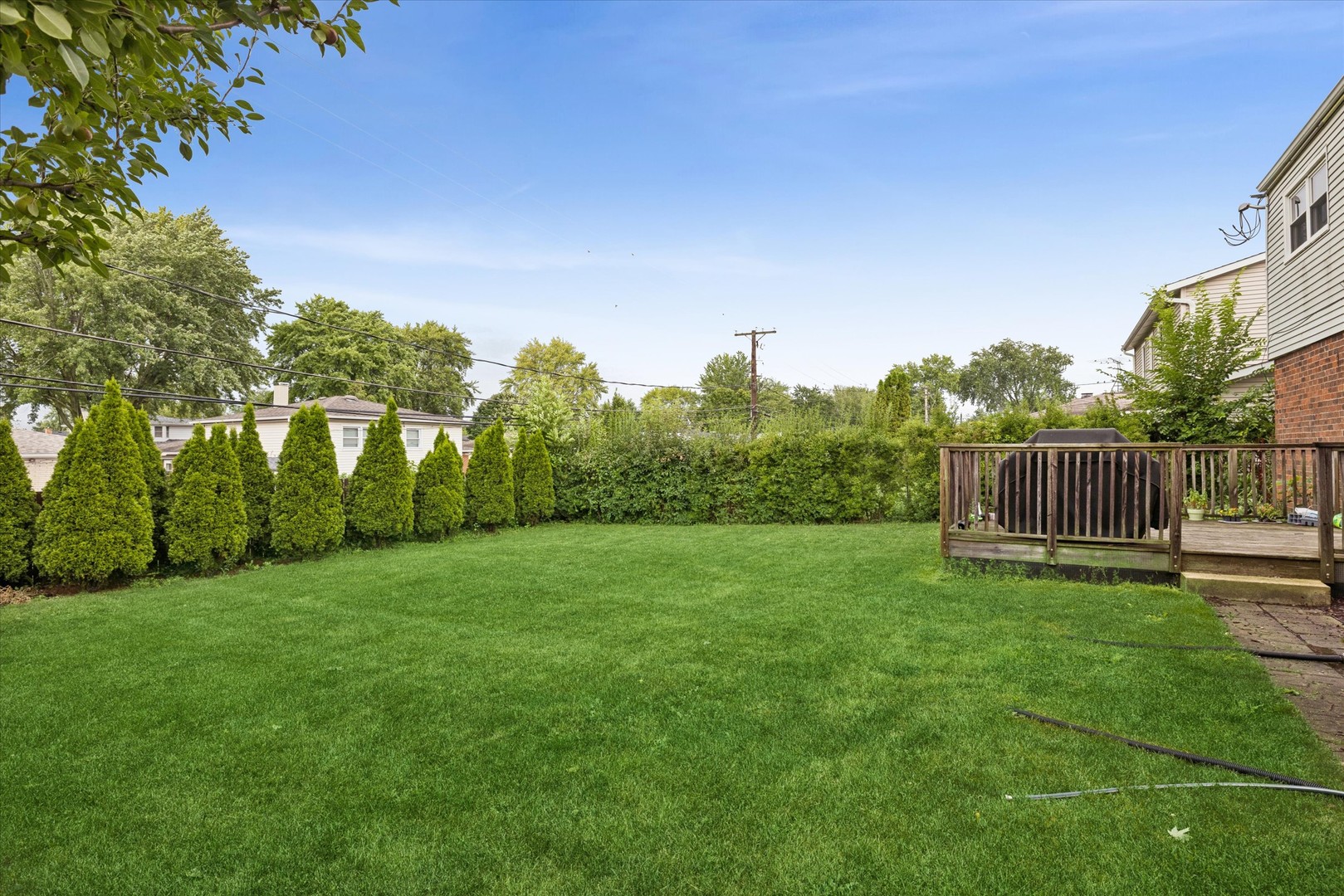 1808 W Pheasant Trail