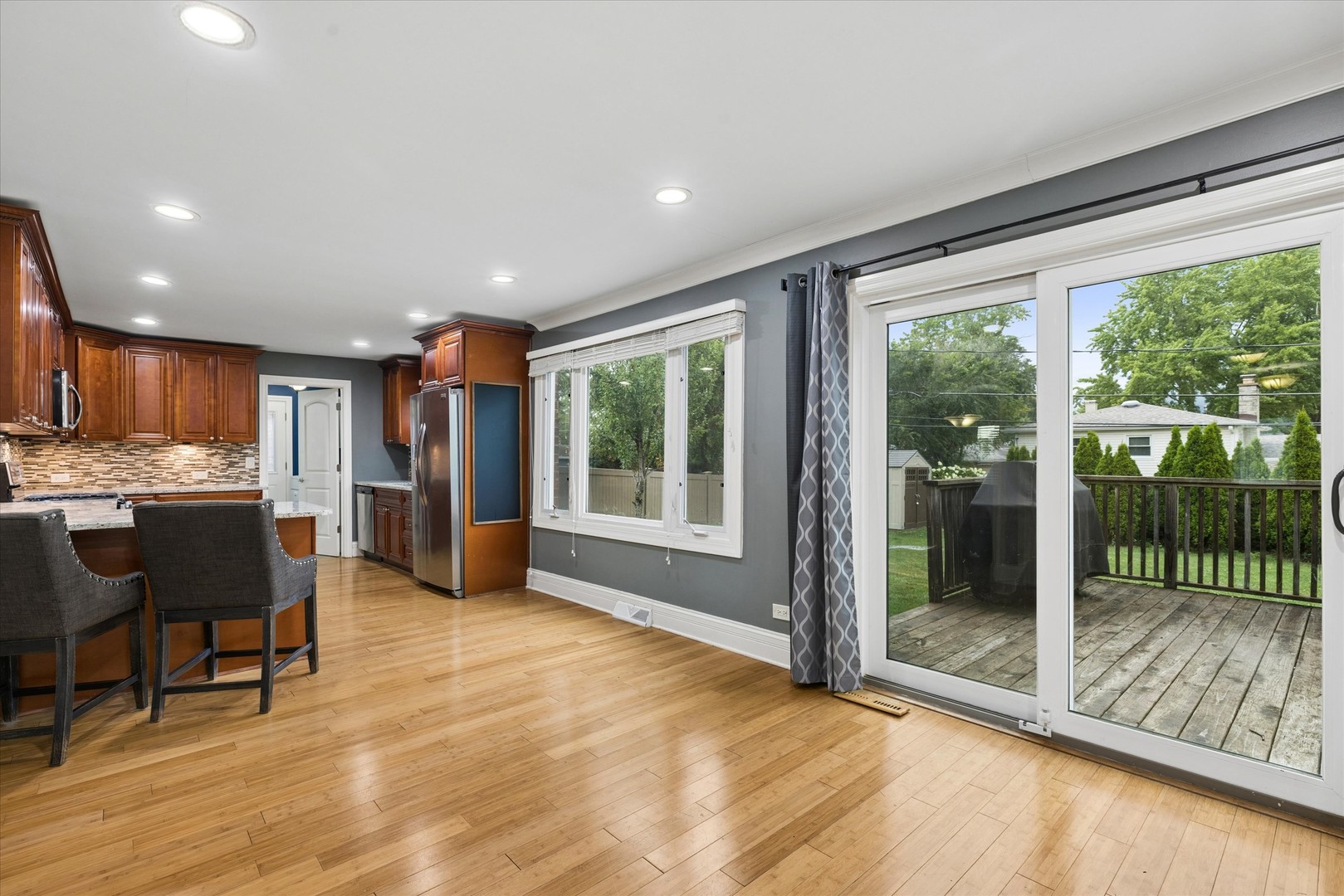 1808 W Pheasant Trail