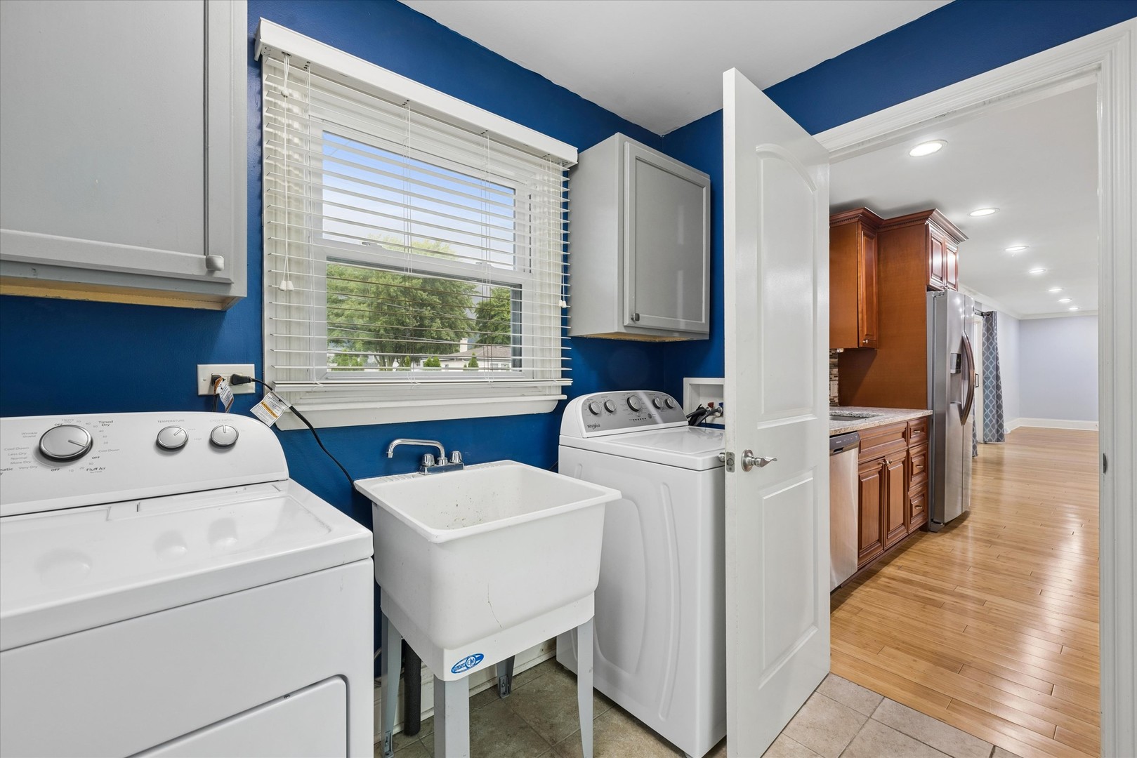 1808 W Pheasant Trail