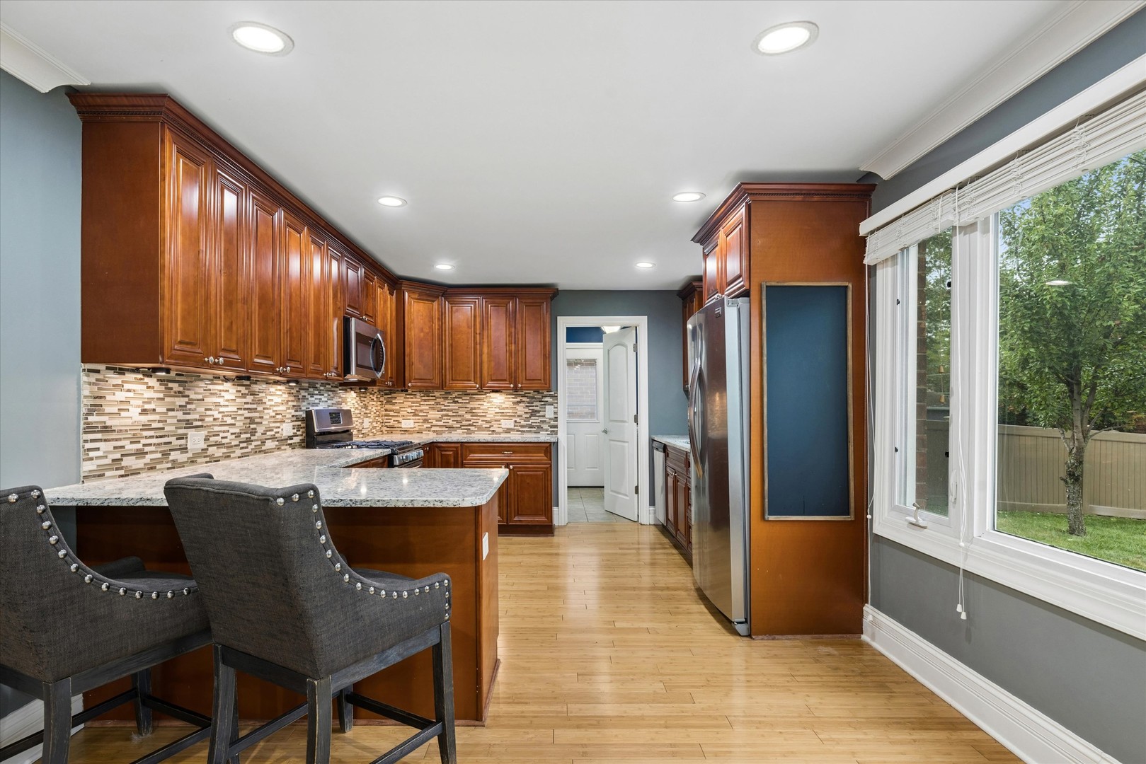 1808 W Pheasant Trail