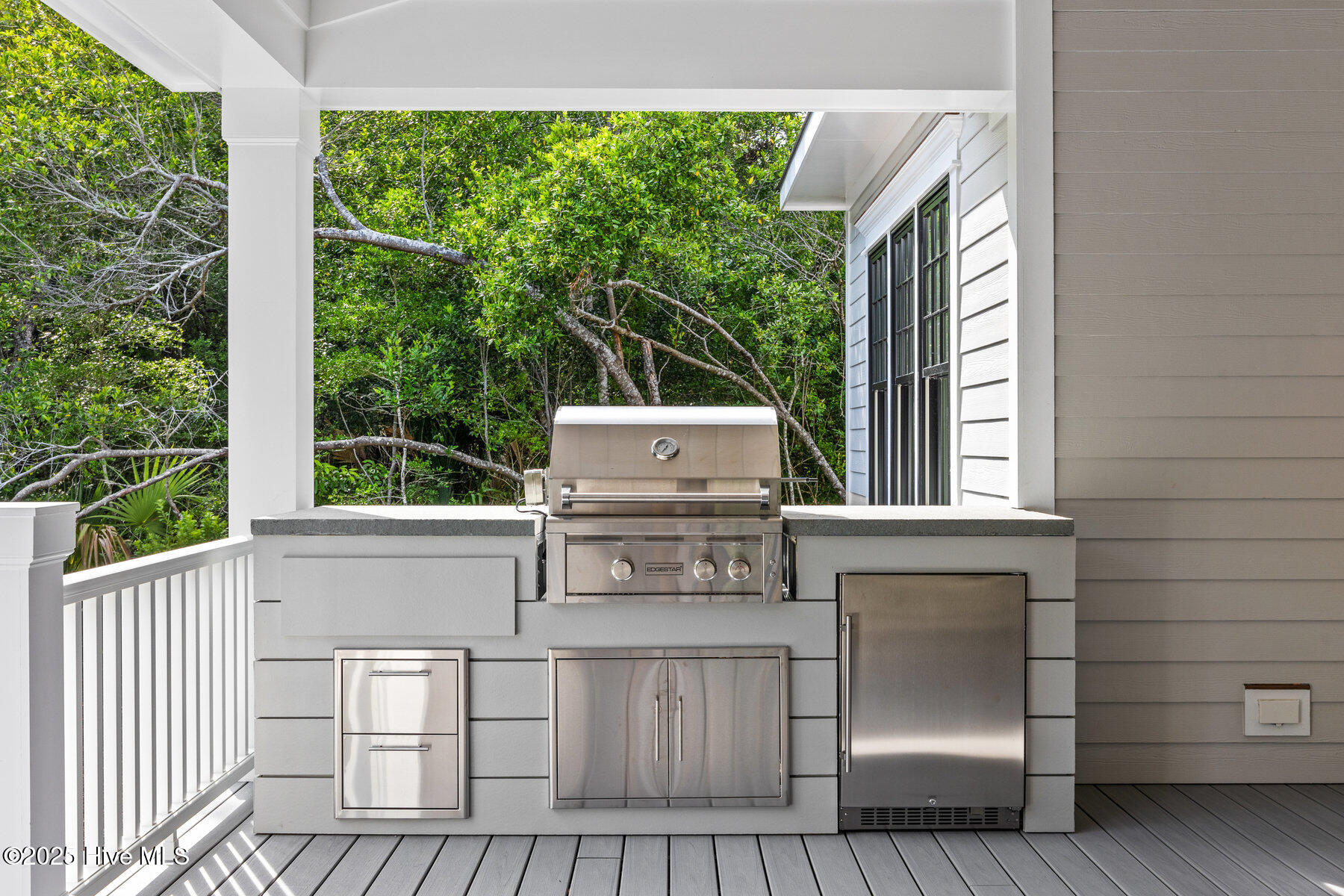 546 Chicamacomico Way