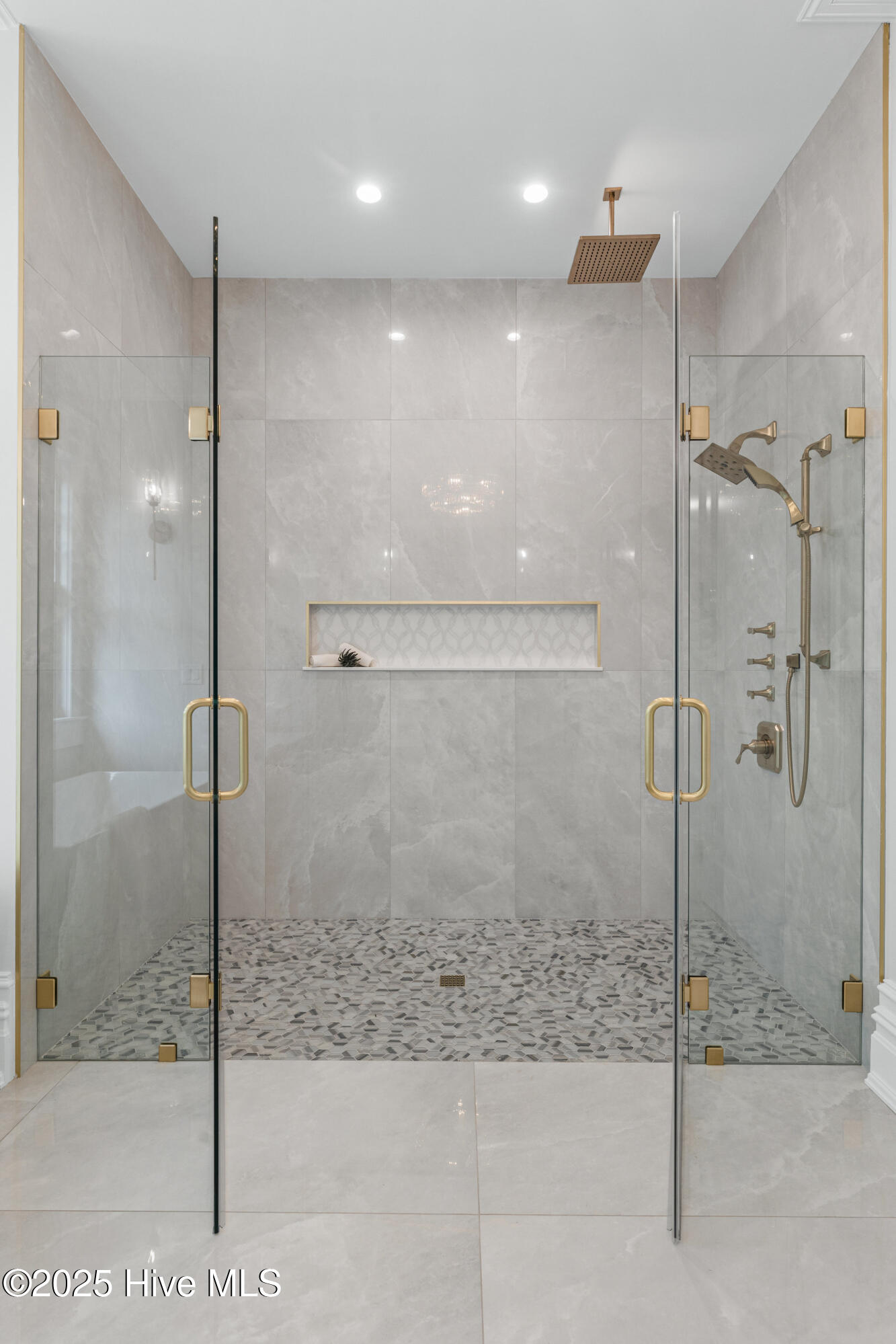 546 Chicamacomico Way